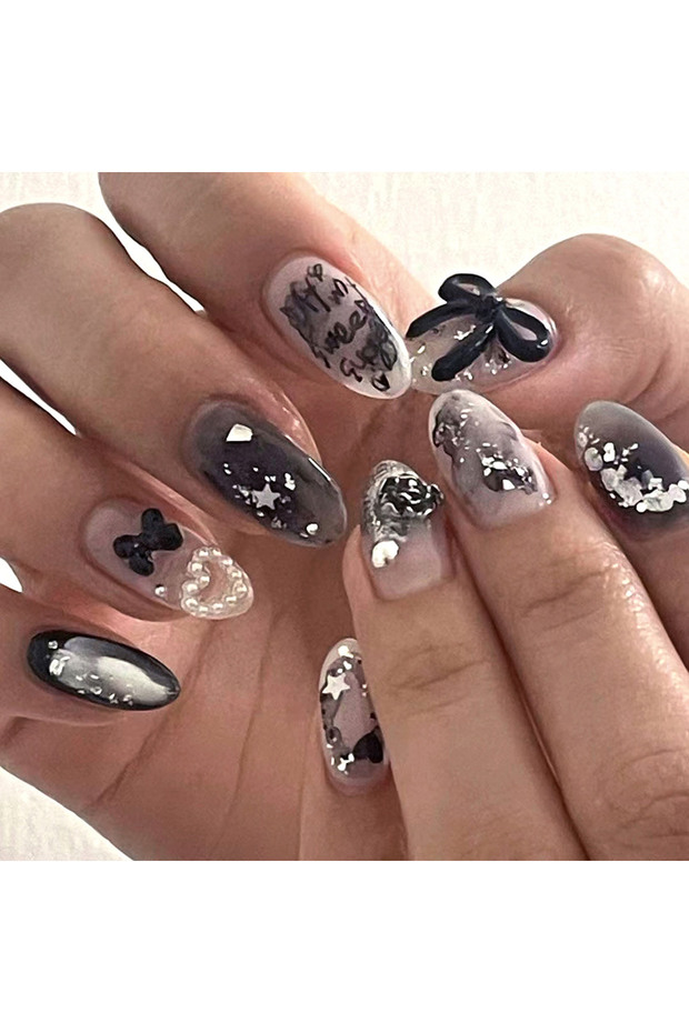 Y1 24pcs Y2k Gradient Balck Fake Nails 3D Bowknots Heart Shape Pearl Silver Star Decor Press On Nail
