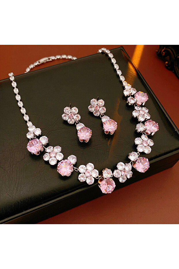 2 Pcs set4 2 Pcs Elegant Zircon Flower Pendant Necklaes for Women Geometric Dangle Earrings Luxury C