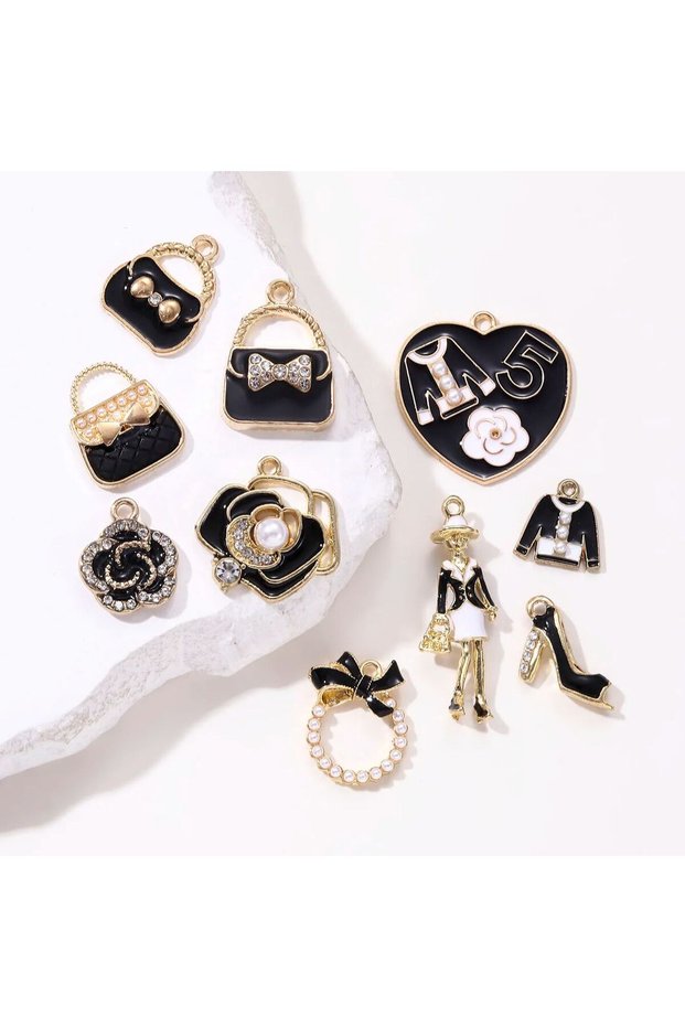 M30 10pcs Pretty Cartoon Love Heart Handbag Flower Enamel Charms Elegant Delicate Style Pendants For