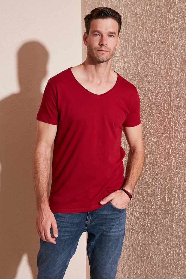Men's Red Cotton V-Neck Basic T-Shirt 5412001