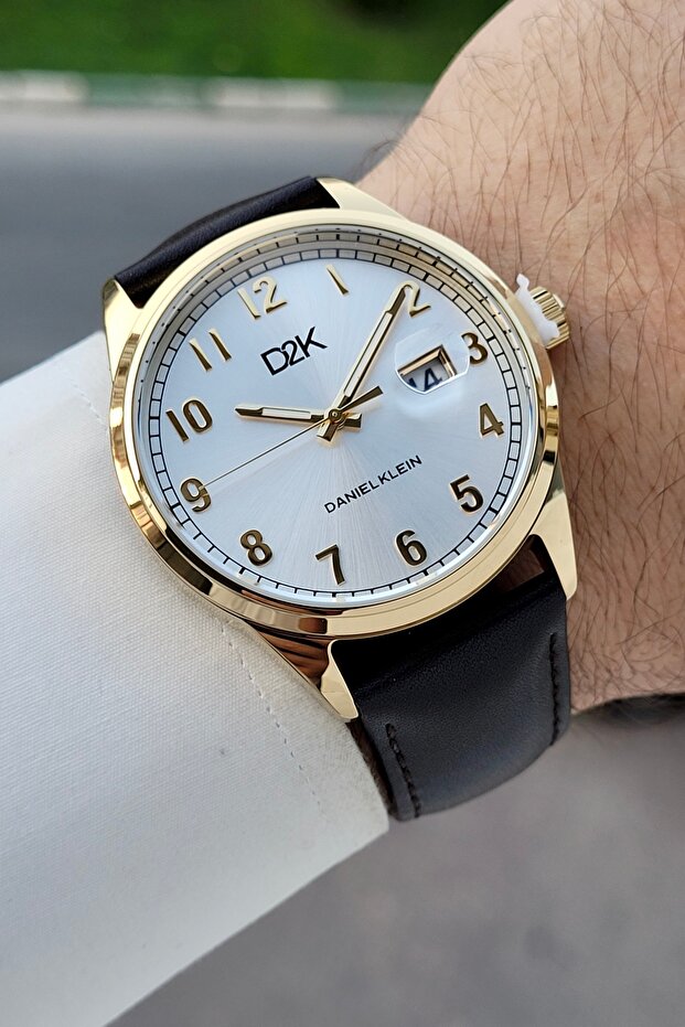 Gold Case Brown Color Adjustable Strap Numeral Men's Wristwatch