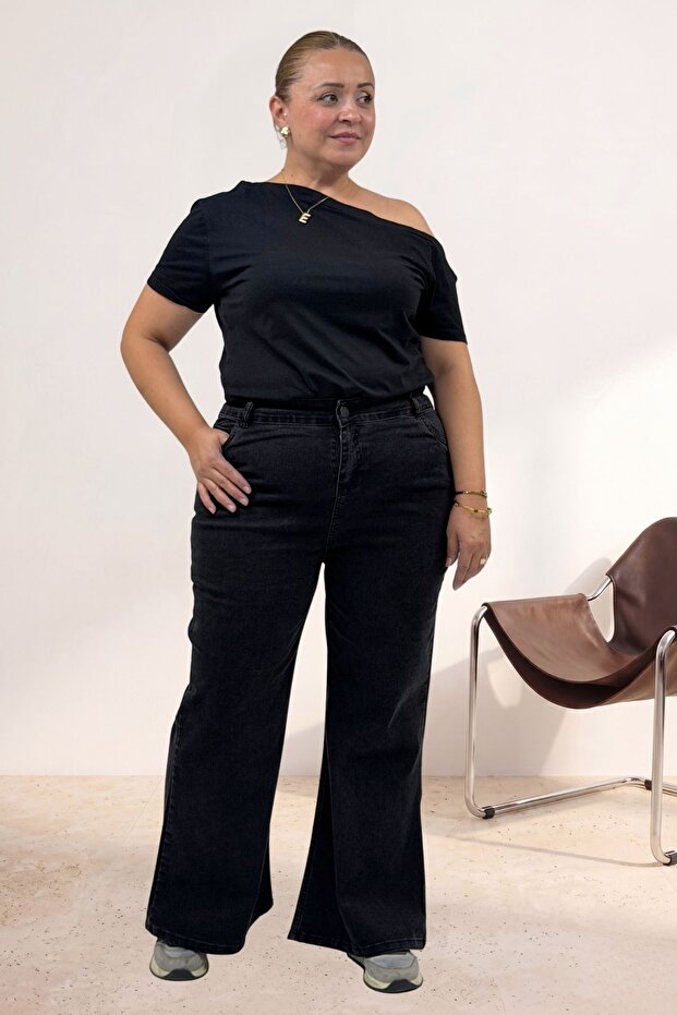 5061 Jeans with Stitching Detail - Black