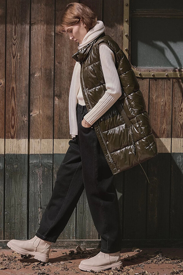 Bright Looking Inflatable Vest Khaki