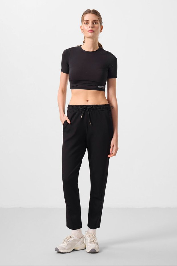 Black Soft Textured Hidden Zipper Skinny Leg Women's Trousers - 94668