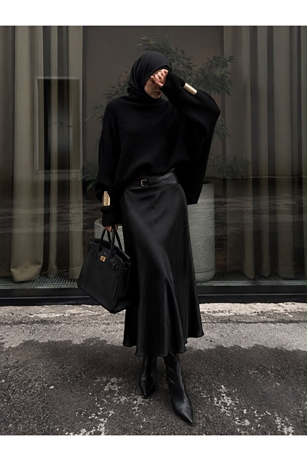 Kraşlı Satin Skirt - Black | F1915 - Black
