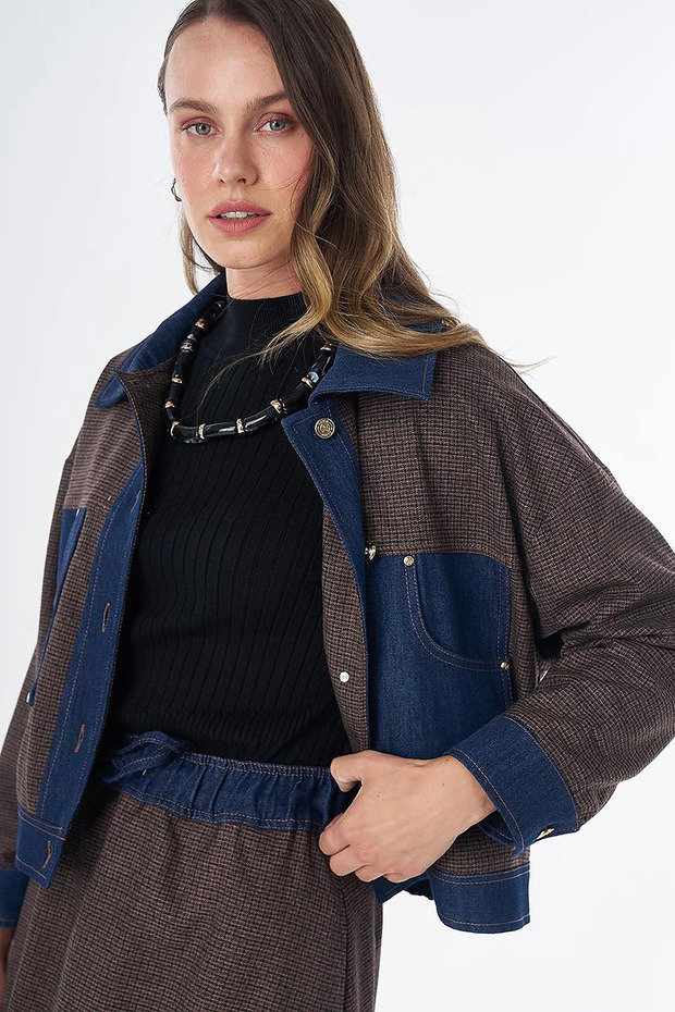 Denim Garnished Plaid Pattern Jacket Brown