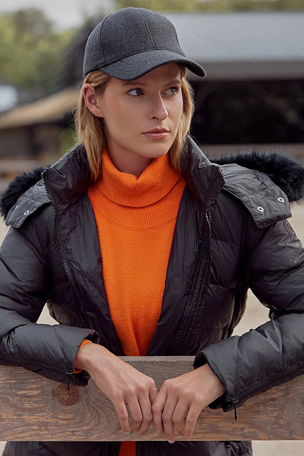 Removable Hooded Goose Down Coat Black