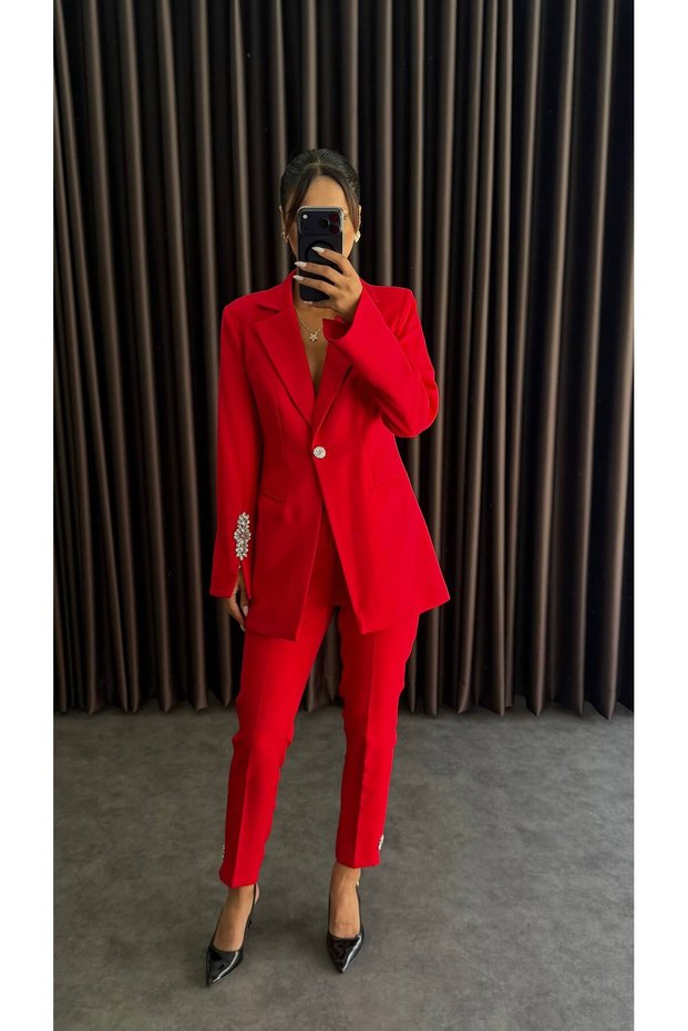 Women's Blazer Jacket Trousers Set with Pipe Leg and Red Stone Detail