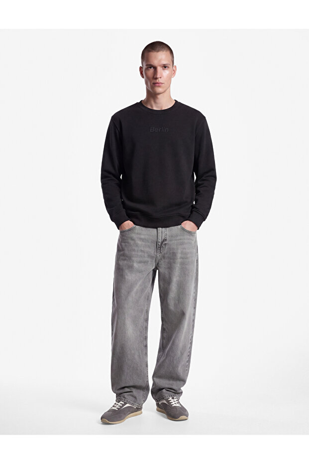 Three Threaded Ribbed Regular Fit Printed Crew Neck Long Sleeve Sweatshirt