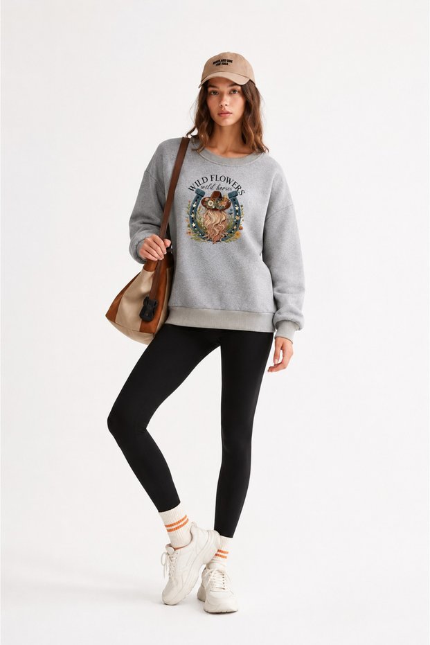 Women's Wild Flowers Special Design Printed Comfortable Fit Crew Neck Gray Sweatshirt
