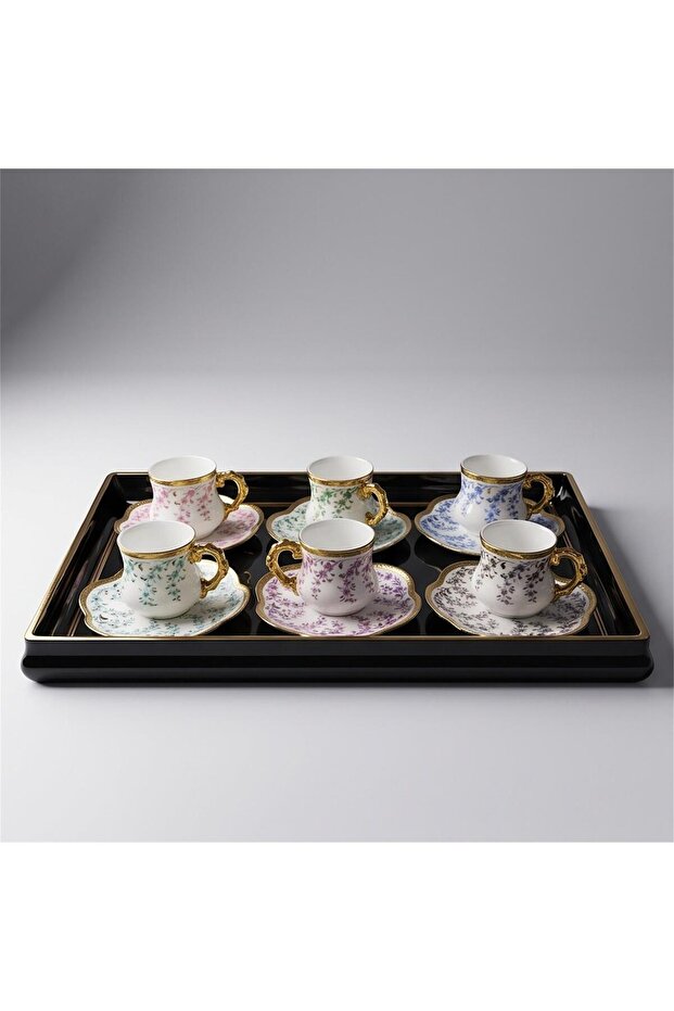 فنجان قهوة تركي ملون بتصميم عصري ومقبض ذهبي يتسع لـ 6 أشخاص