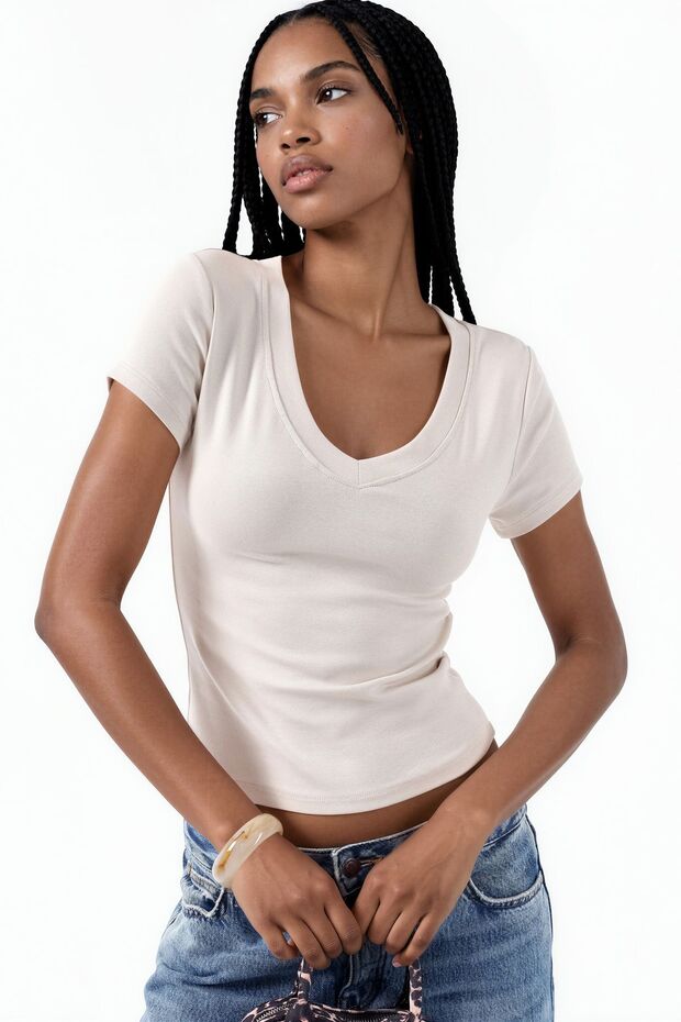 Busem Flexible V-Neck Short Sleeve T-Shirt
