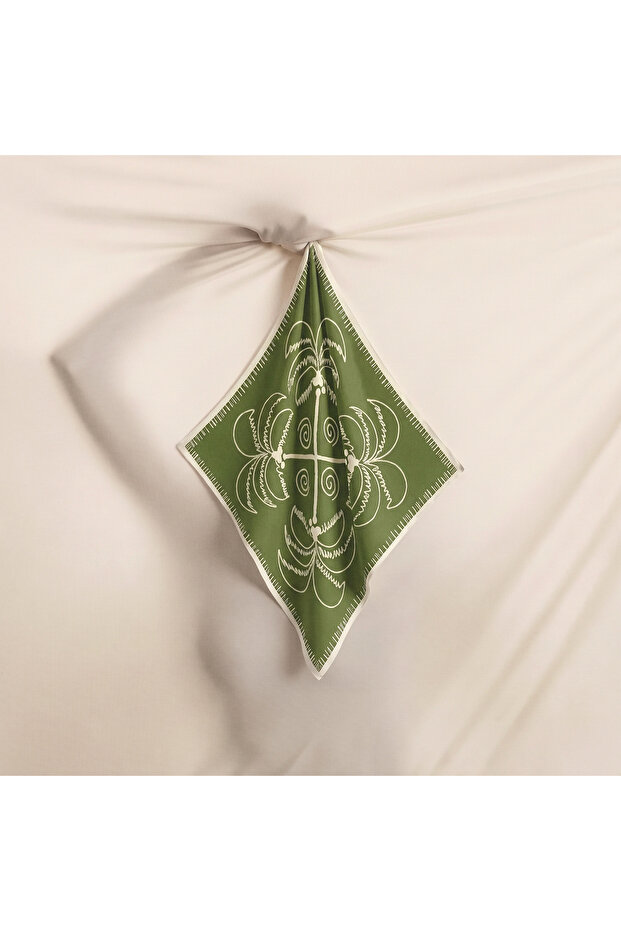Palm Tree Pattern Bandana 85X85