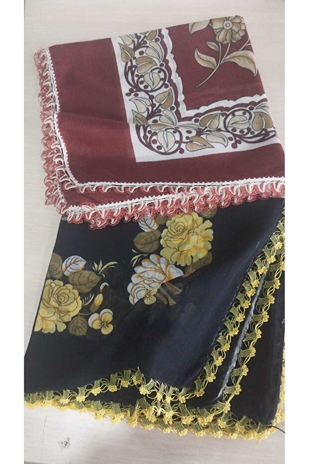 100 X 100 Crochet and Shuttle-Embroidered Dowry Box, 2 Pieces, 15 Centimeters Missing.