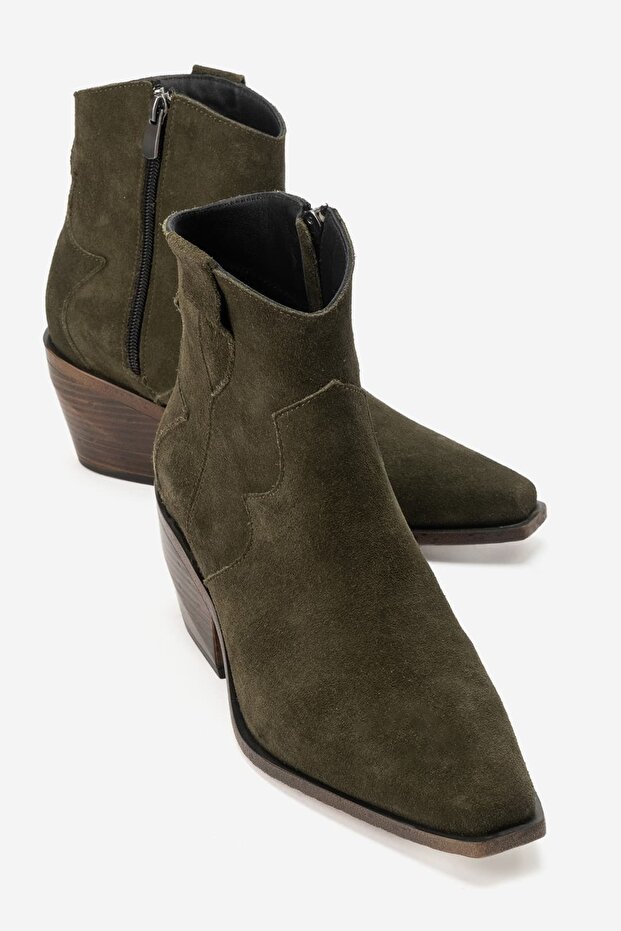 Worpen Women's Genuine Leather Western / Cowboy Boots Khaki Suede