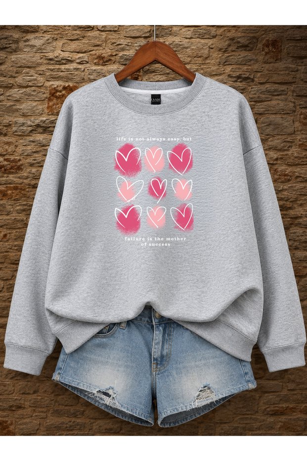 Women's Pink Nine Hearts Printed Comfortable Fit Crew Neck Gray Sweatshirt