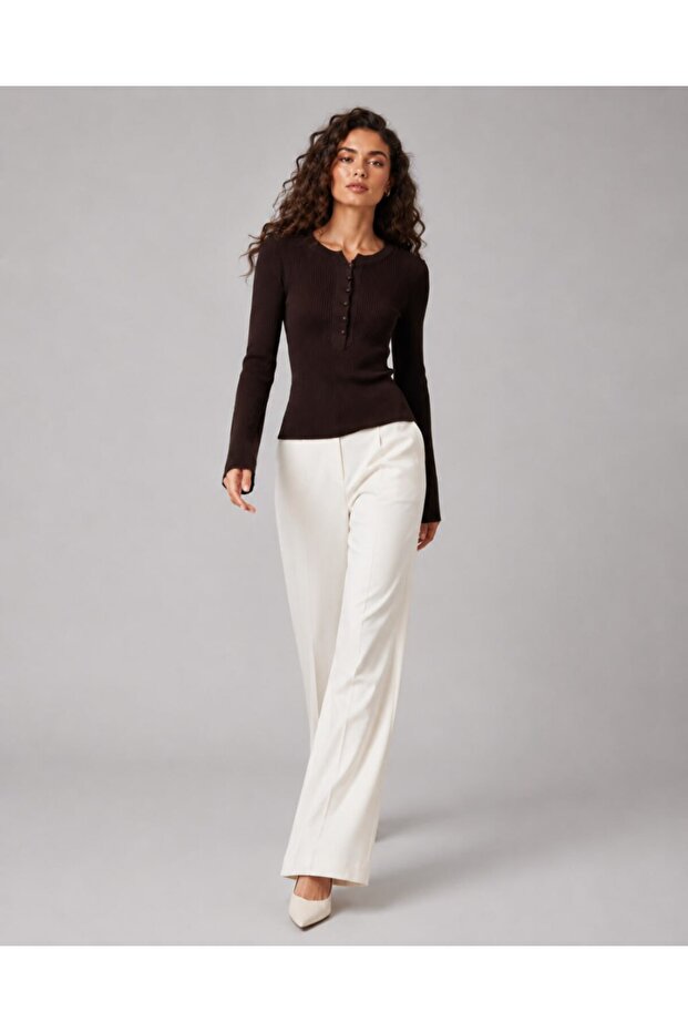 Pearl Button Ribbed Knit Sweater Aw26Kz0004
