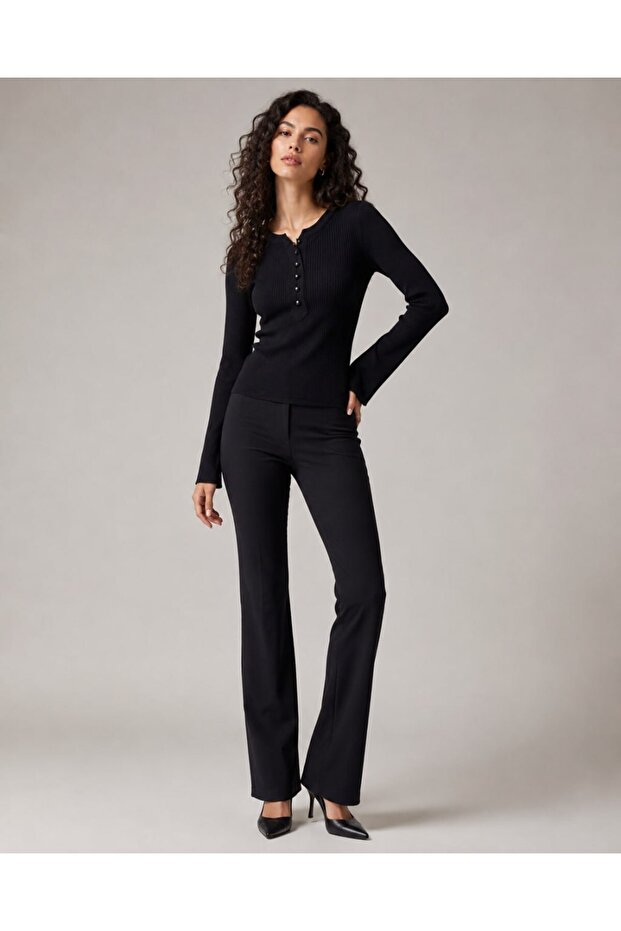 Pearl Button Ribbed Knit Sweater Aw26Kz0004