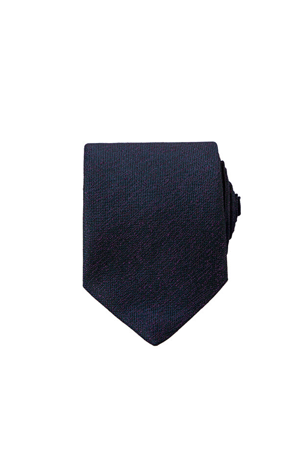 Patterned tie