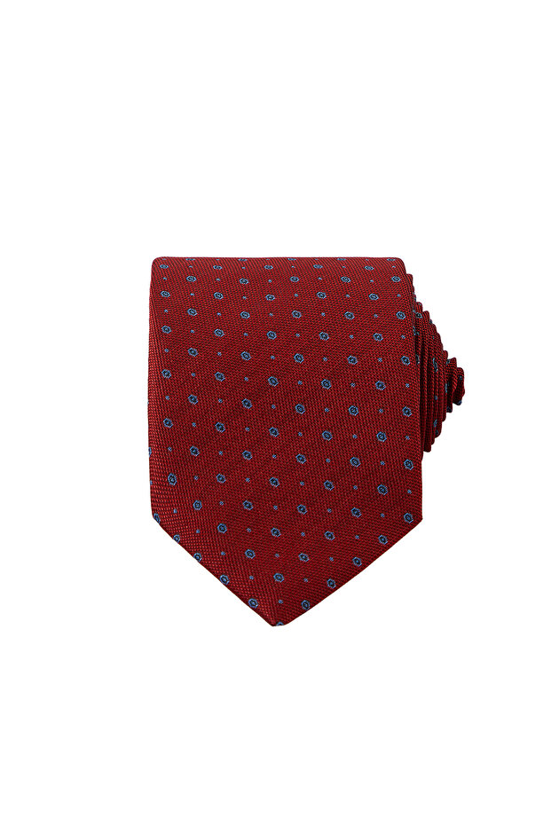 Patterned tie