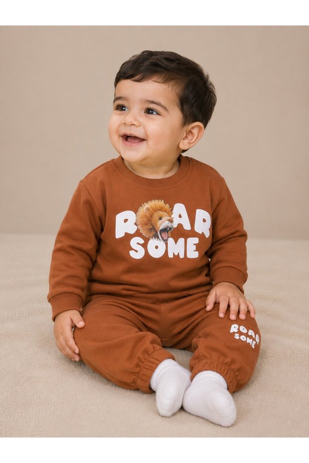 Boys 2-Piece Graphic Sweatshirt & Jogger Pants Set