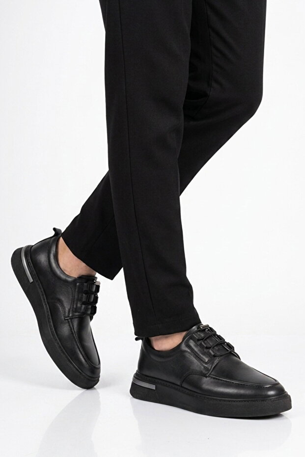 Black Genuine Leather Rubber Laced Men's Casual Shoes