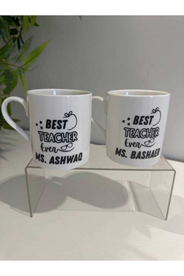 كوب " Best Teacher Ever " بطباعة اسم المعلمة | تصميم مخصص