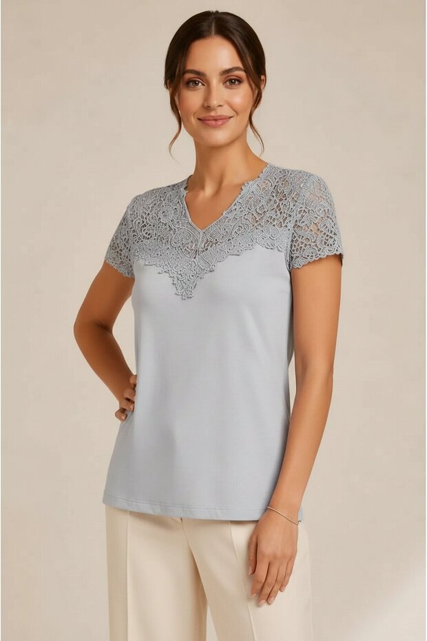 Women's Lace Collar Half Sleeve Sporty Stylish Curve Plus Size Viscose Blouse