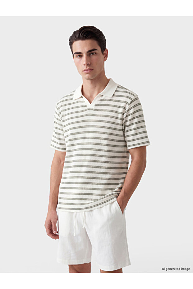 Men's T-Shirt with a Turn-Down Roba Collar and Stripes for Style Enthusiasts from Uzg Store