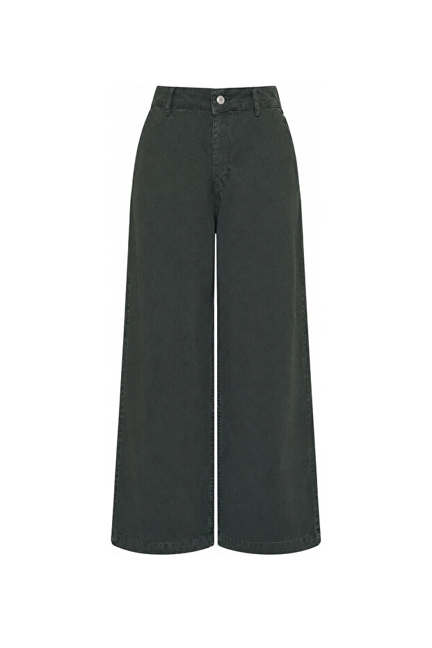 Soft Textured Wide Fit Pants