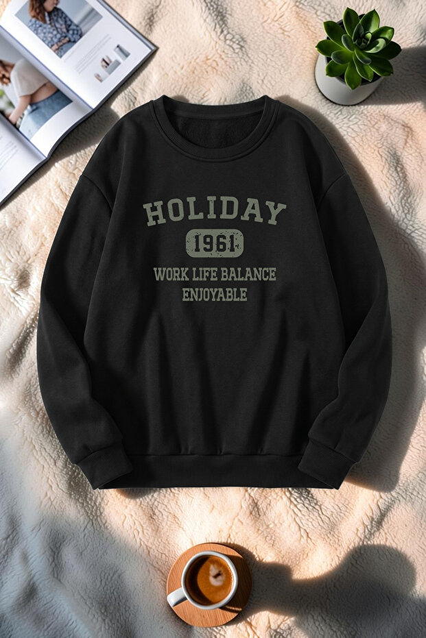 Unisex Holiday Printed Crew Neck Sweatshirt