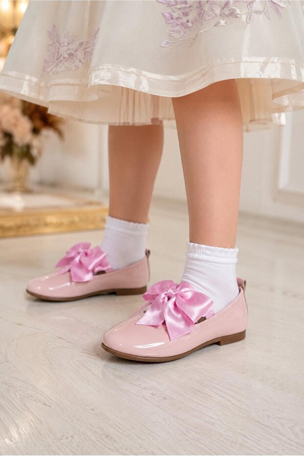 Cinnamon Ptk/Flt 125 Girls' Ballet Flats with Ribbons