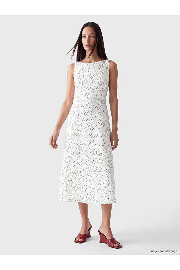 Nevavm Oval Collar Polka Dot Dress with a Difference