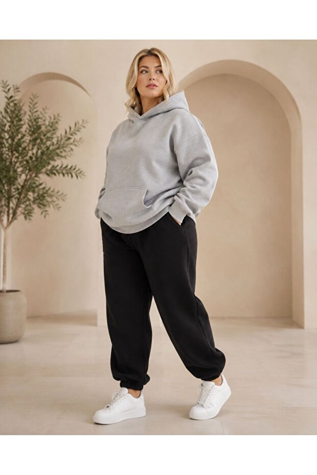 Oversize Gray Hoodie Black Jogger Pants 2-Piece Tracksuit Set