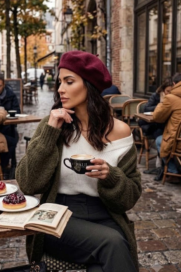 Vintage Style Women's French Felt Painter Beret