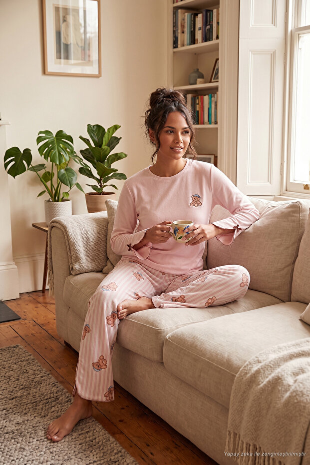 Teddy Bear Patterned Elastic Waist Long Sleeve Pajama Set Women's Pajama Set 6575023