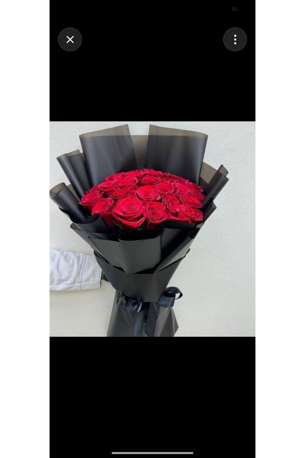20RedRoseBq