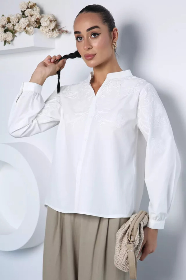 Embroidered shirt
