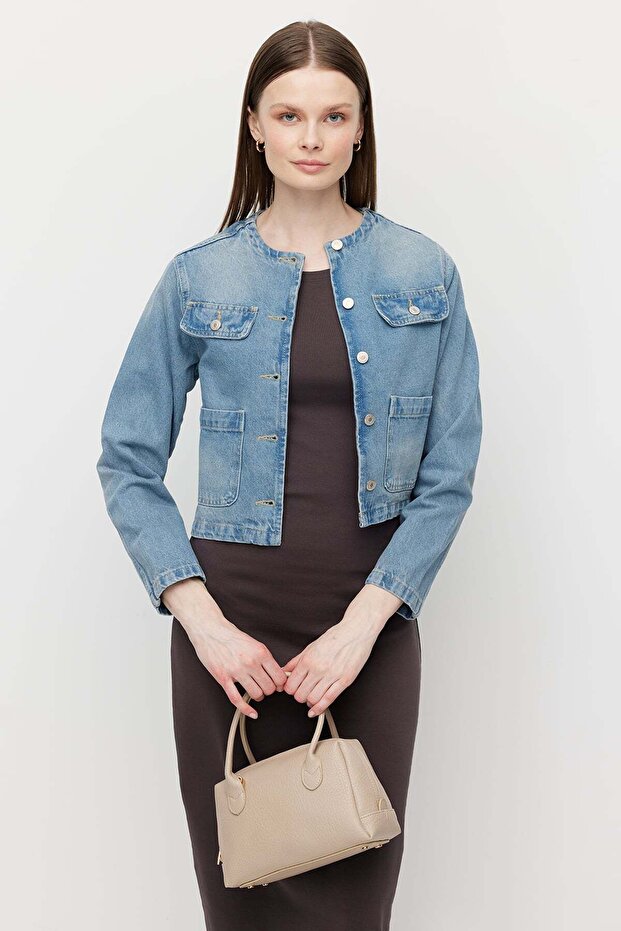Women's Pocket Detail Collarless Denim Jacket