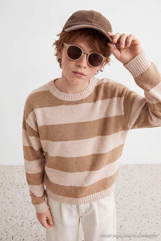 Beige Boys' Striped Crew Neck Knitwear Sweater Tkdaw27Kz00018