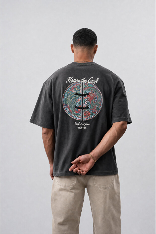 Men's Craft Embroidery Detailed Oversize T-Shirt Smoked