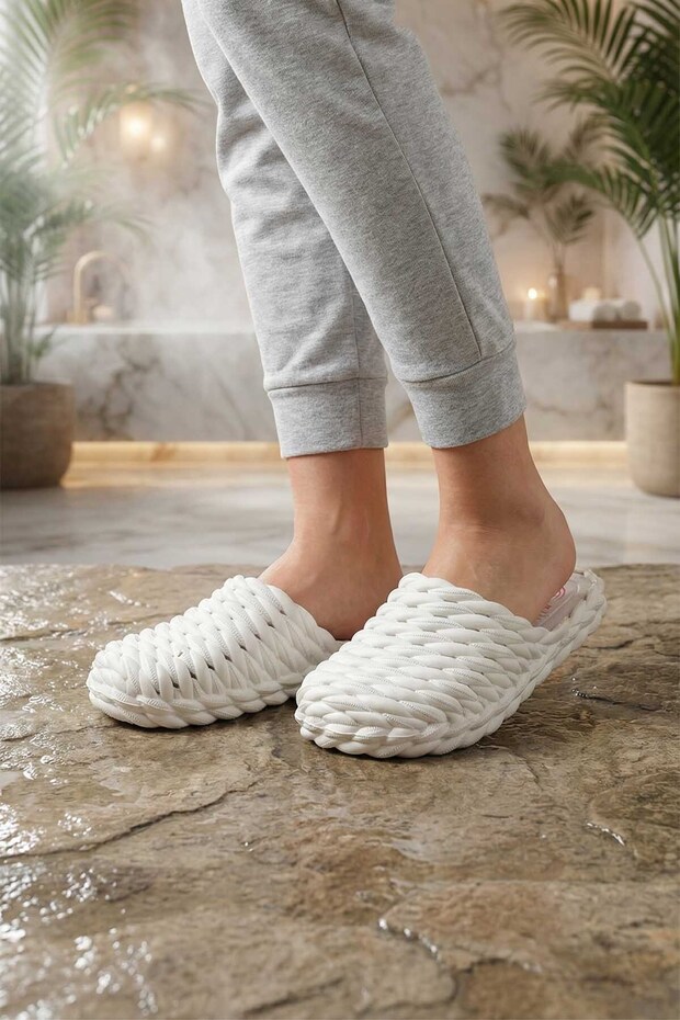 Summer Non-Slip Sole Wet Floor Women's Slippers