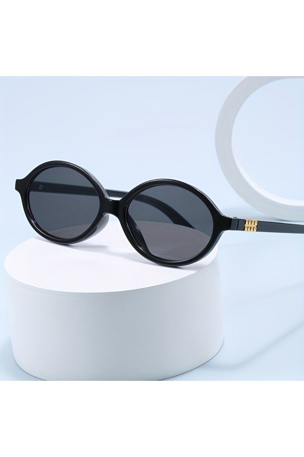 Black Gary 1 Pair of Fashionable Black Round Women's Glasses - UV Resistant Gradient Lenses Glossy P