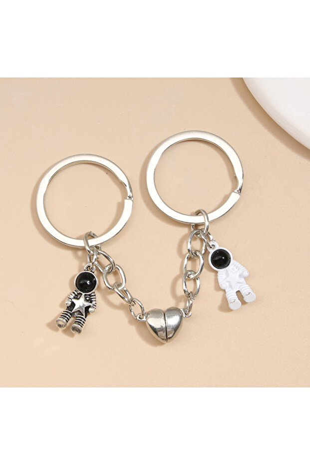 E4424 New Design Keychain Astronaut Star Magnetic Button Key Ring Spaceman Key chains For Couple Fri