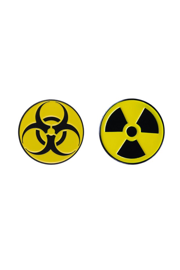AN172 Hazard Warning Radiation Collected Enamel Pins Custom Skeleton Hand I'm Rad Brooches Collar La