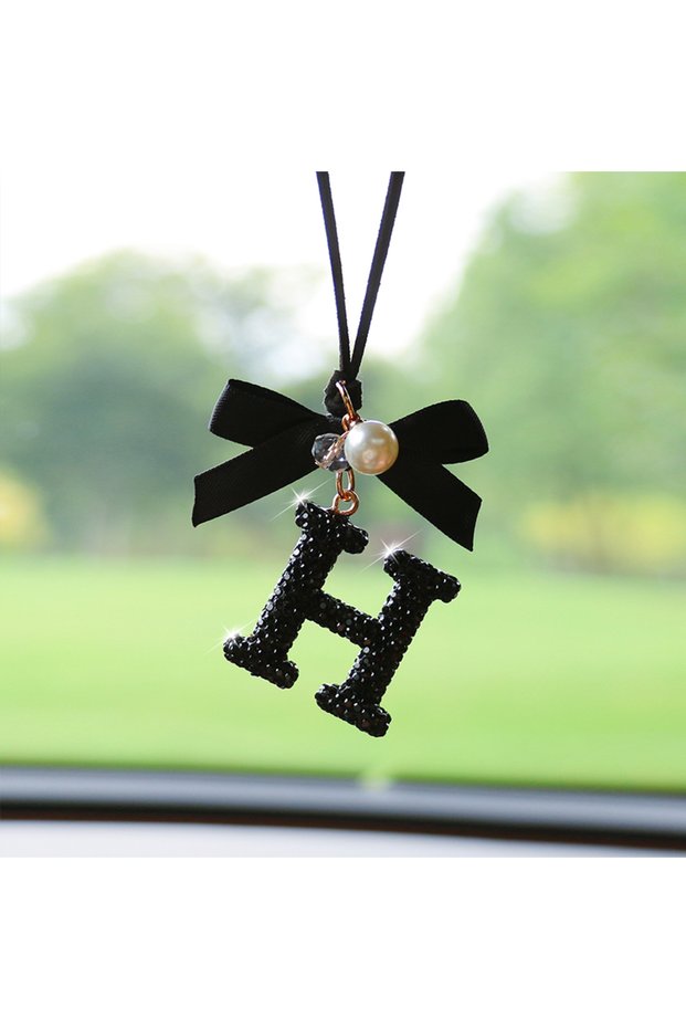H Fashionable Bow Letter Car Pendant, Rearview Mirror Decoration, Exquisite English Pendant Decorat.