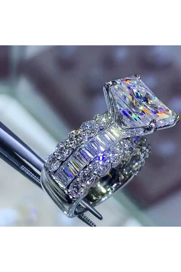 6 T0589 Huitan Gorgeous Princess Square Zirconia Ring Female Luxury Wedding Band Accessories Fashion