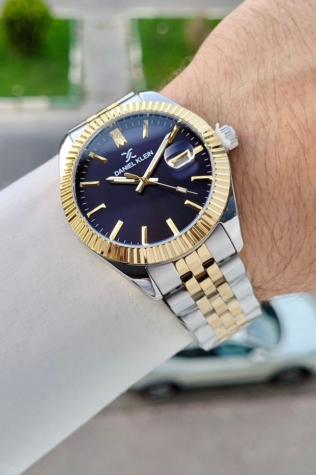 Dial in Navy Blue, Strap in Gold Silver Color, Gift Packaged 42 mm Men's Wristwatch