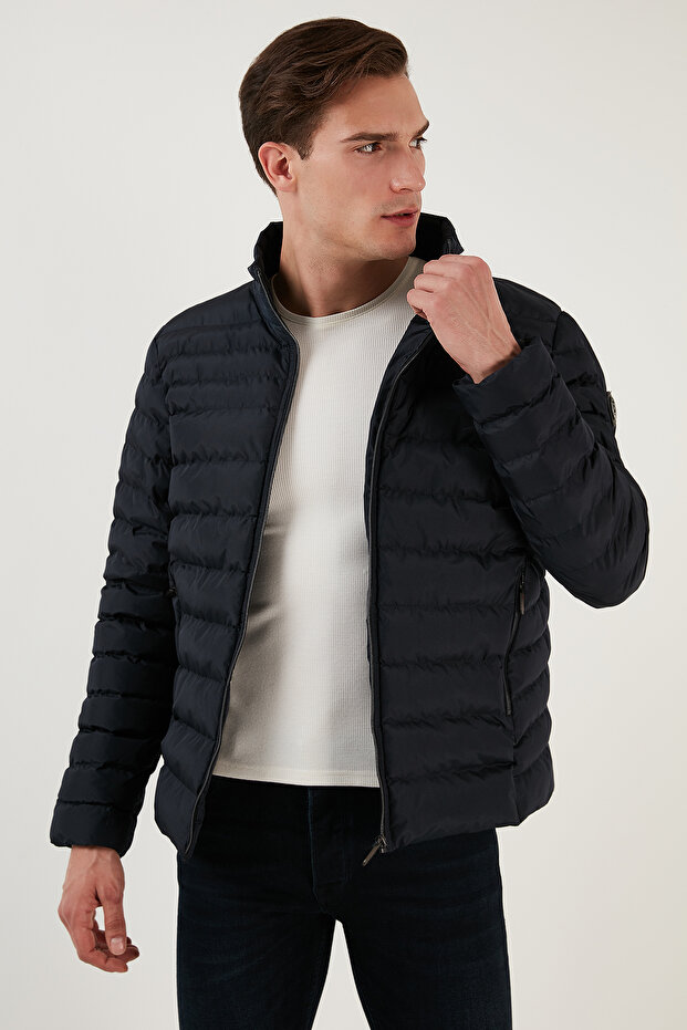 High Collar Zippered Pocket Slim Fit Puffer Coat Men's Coat 649002