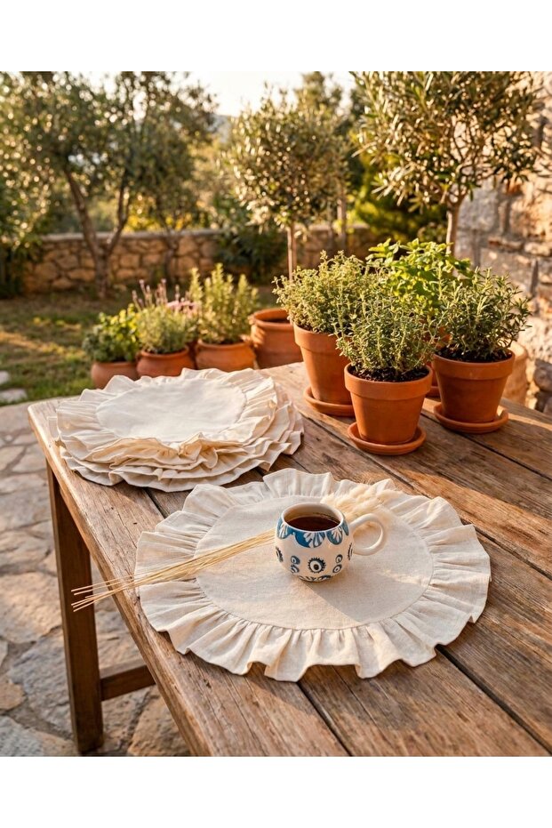 Natural Raw Linen Frilly Round American Service Set of 6 40x40cm